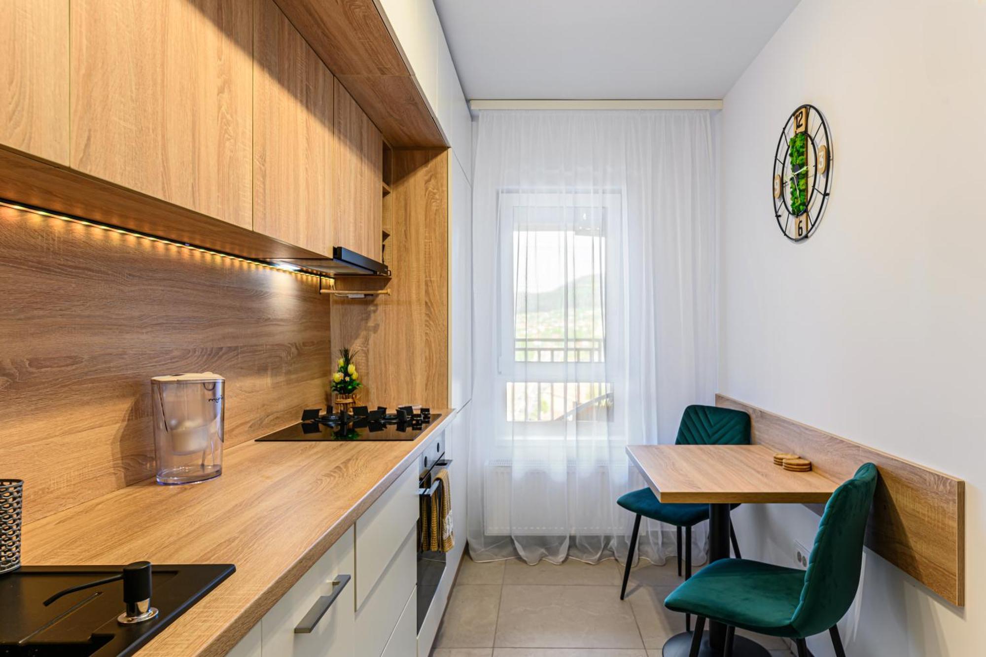 Mountain View Retreat Apartment - Private Parking Brașov Exterior foto